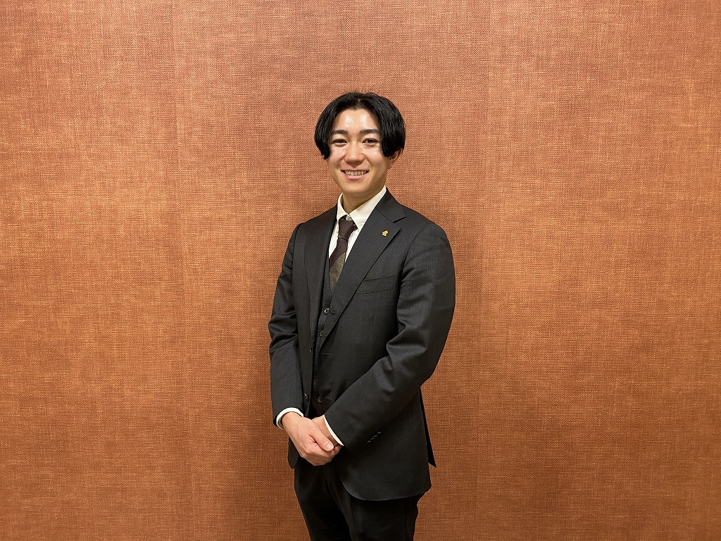奥平 雄太