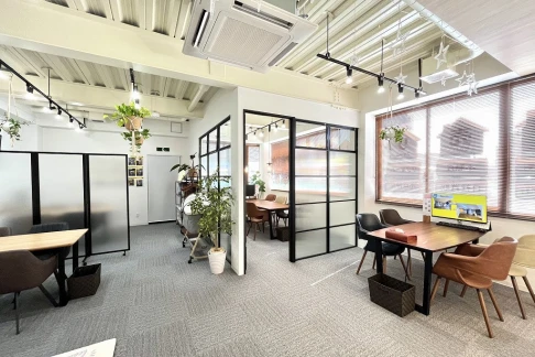 中古住宅･中古マンション専門店ヤドカウ